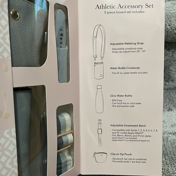 Nanette Lepore Athletic Accessory Set - Picture 4 of 8